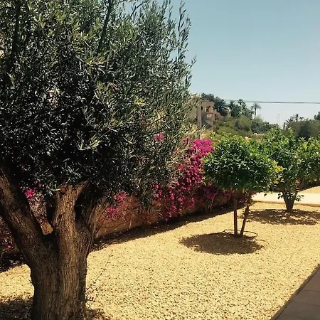 Villa Número Uno *