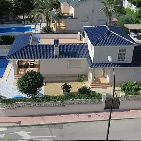 Villa Número Uno *