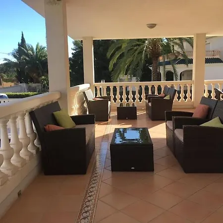 Numero Uno Villa *