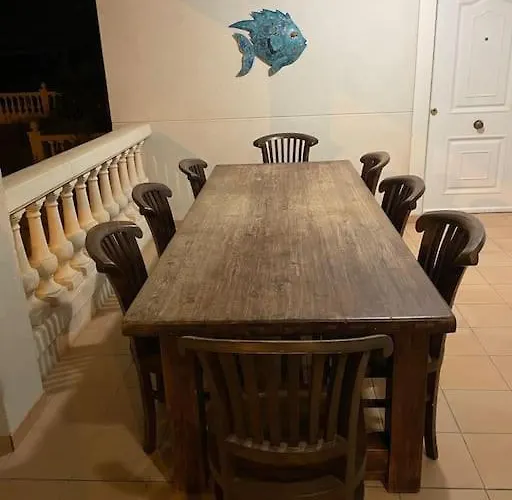 Número Uno Villa El Campello